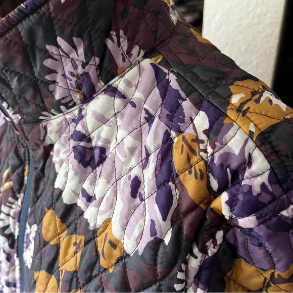 Land's End Womens Dark Floral Primaloft Quilted Zip Jacket Size Large (14-16) - Picture 5 of 13